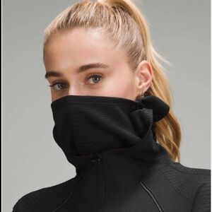 lululemon Ventscape Hoodie Long Sleeve Half Zip - 10